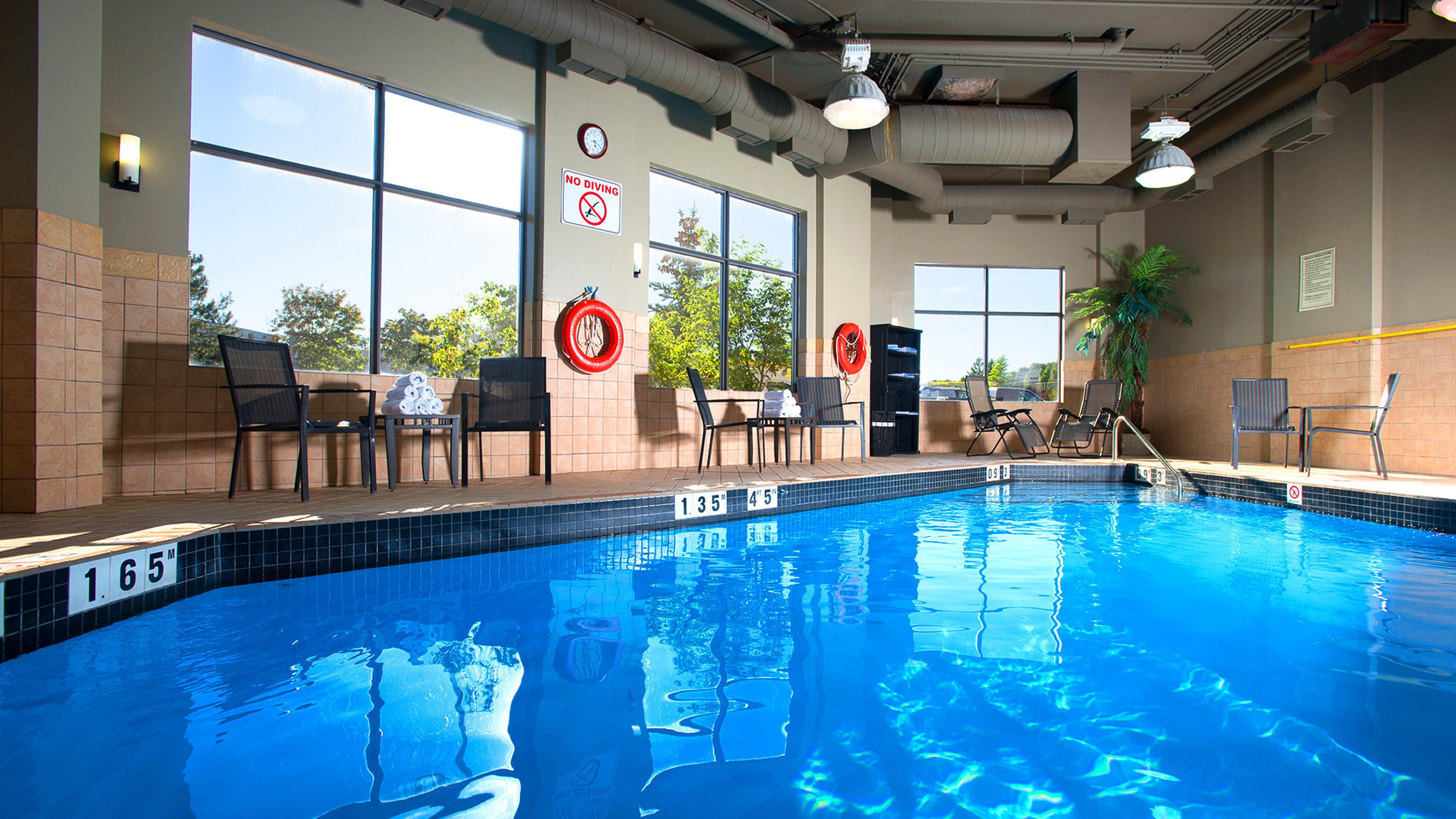 Holiday Inn & Suites Mississauga West - Meadowvale By Ihg Exterior photo